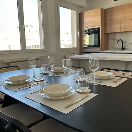 De Charme Hyper Centre