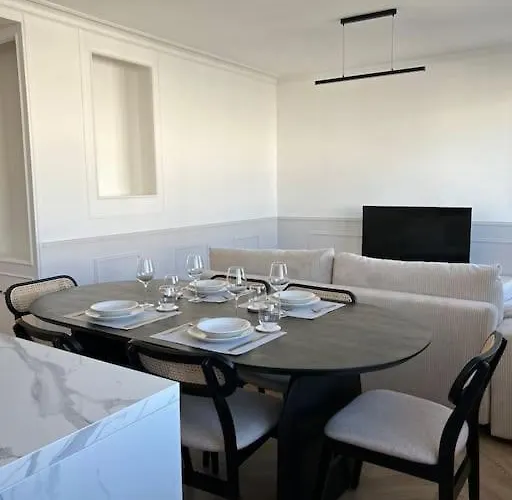 De Charme Hyper Centre