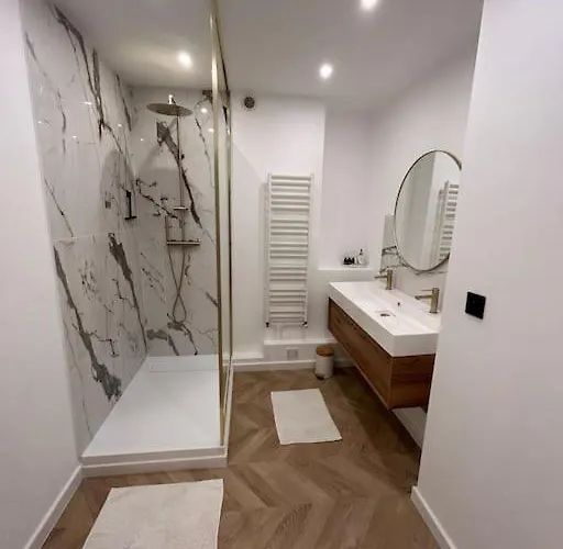 De Charme Hyper Centre לה מאנש